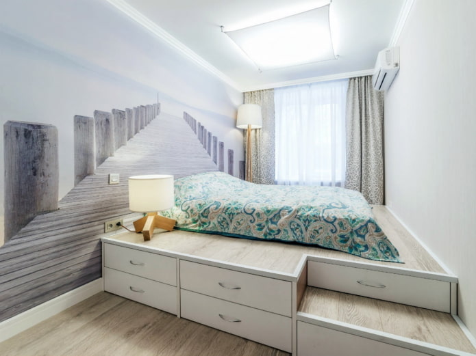 дизайн интерьера узкой спальной комнаты