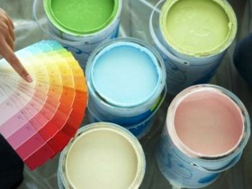 Choosing paint for painting wallpaper