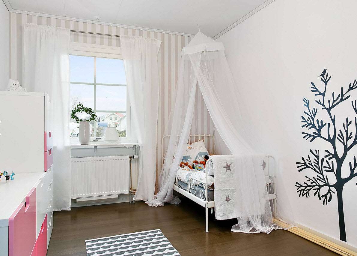 Белоснежная спальня для ребенка